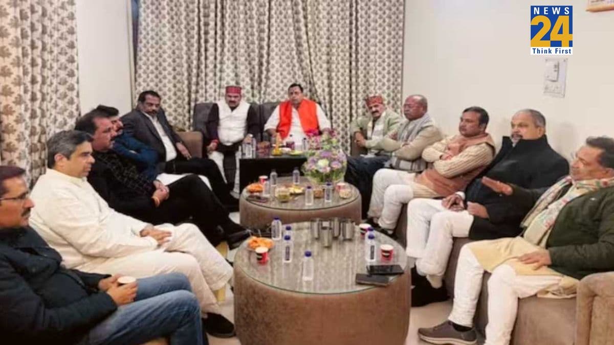क्या यादवों के खिलाफ लामबंद हुए थे ब्राह्मण विधायक? यूपी में चल रही है कोई बड़ी प्लानिंग