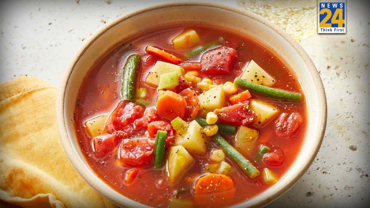 Soup Recipe: सर्दी-जुकाम दूर करेगा ये टेस्टी वेजिटेबल सूप, बिना दवा खाए हो जाएगा काम, यहां जानिए आसान रेसिपी
