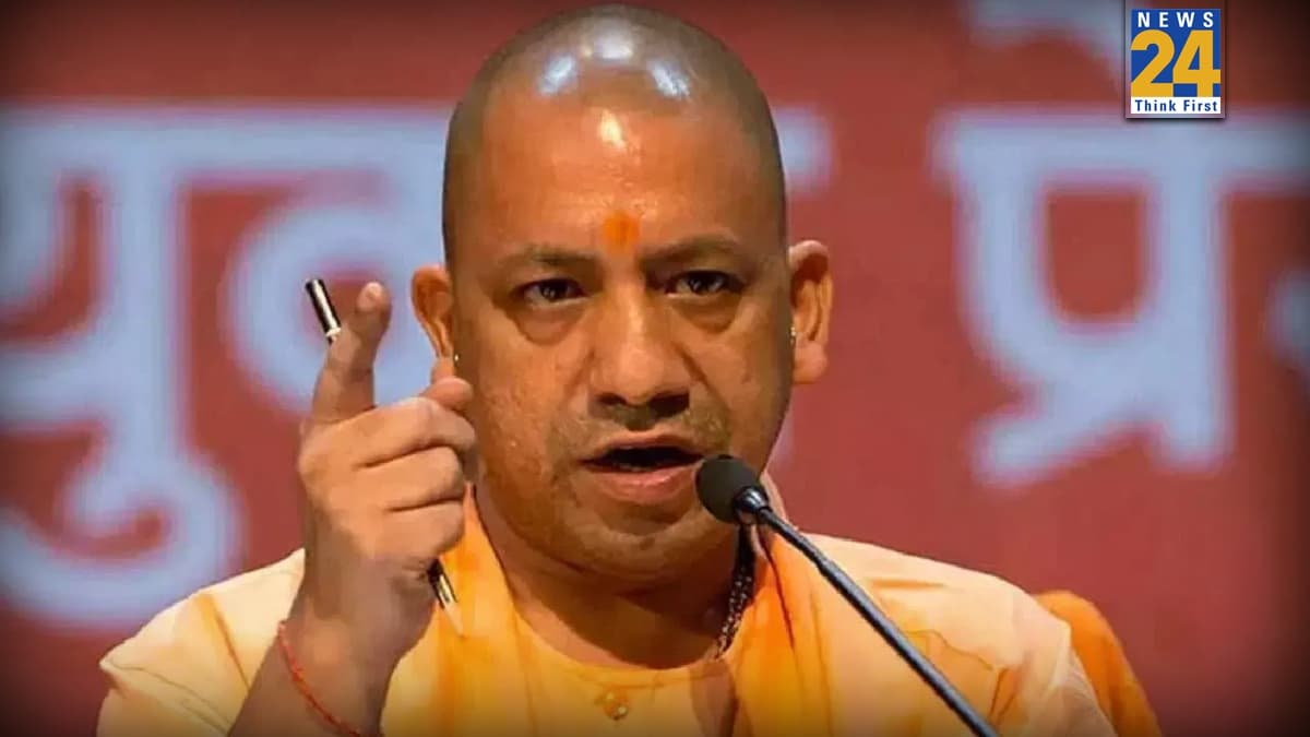 सीएम योगी का बड़ा फैसला, शिक्षकों को मिलेगा कैशलेस इलाज, कैबिनेट में प्रस्ताव पास