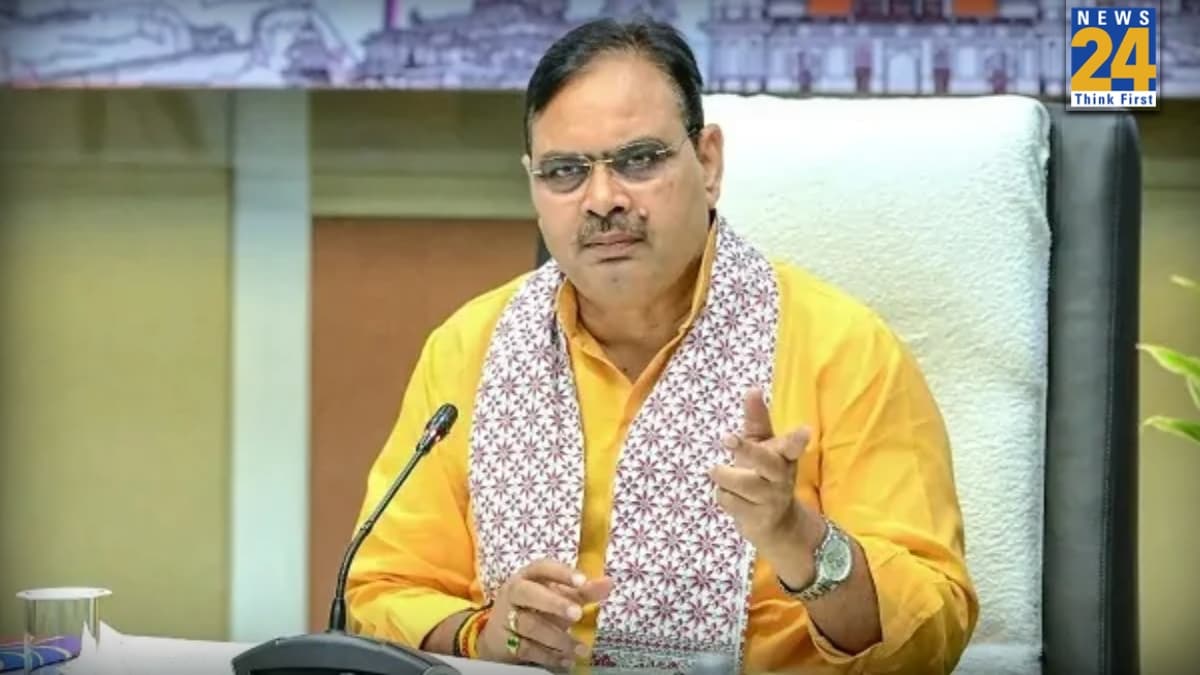 क्या है भजनलाल सरकार का डिस्टर्ब एरिया कानून? लैंड जिहाद पर कसेगा लगाम, विपक्ष ने उठाए सवाल