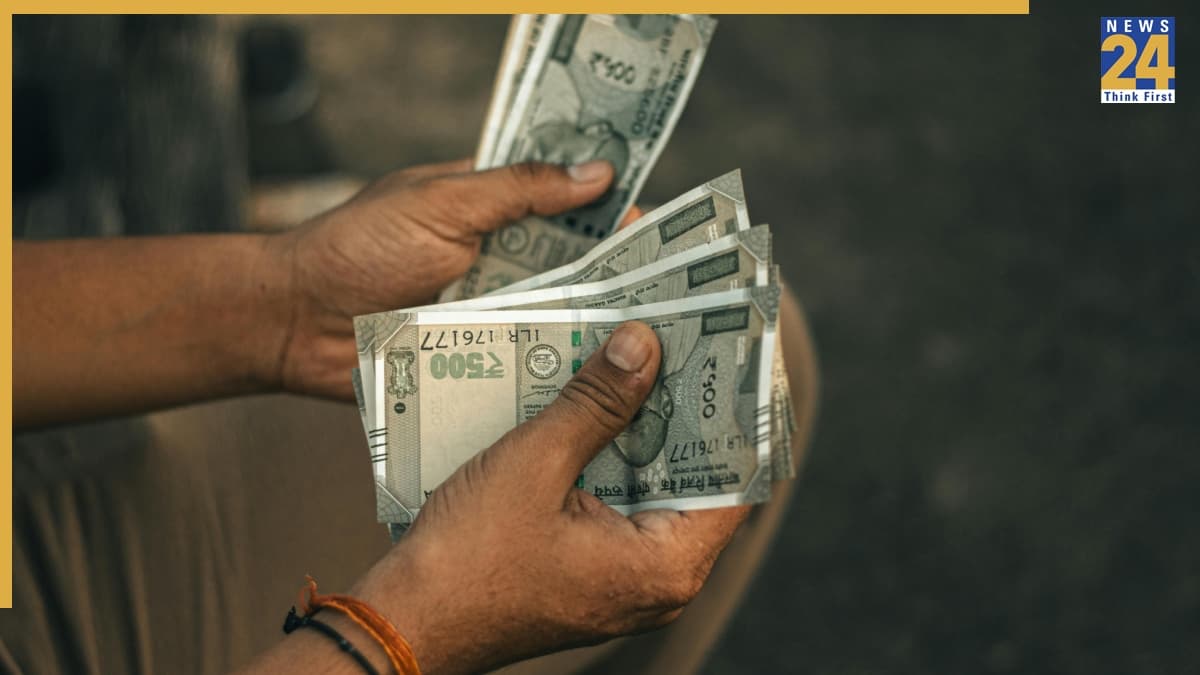 Atal Pension Yojana: इन लोगों को नहीं मिलेगा अटल पेंशन योजना का लाभ! जानिए हर महीने 5000 रुपये मिलने के नियम