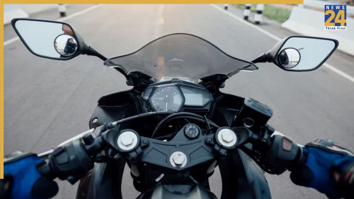 Bike Mileage Tips: हर राइडर को पता होने चाहिए बाइक माइलेज बढ़ाने के ये आसान तरीके