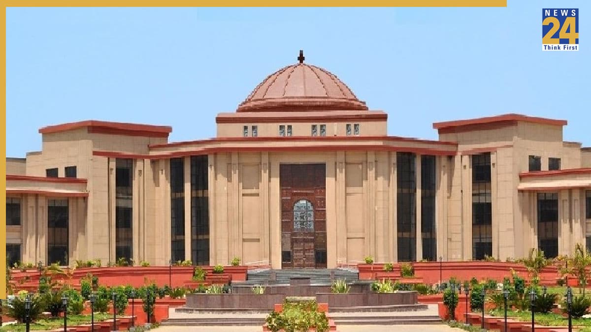रेप केस में हाईकोर्ट की अहम टिप्पणी, सिर्फ स्खलन काफी नहीं, 20 साल पुराना फैसला पलटा
