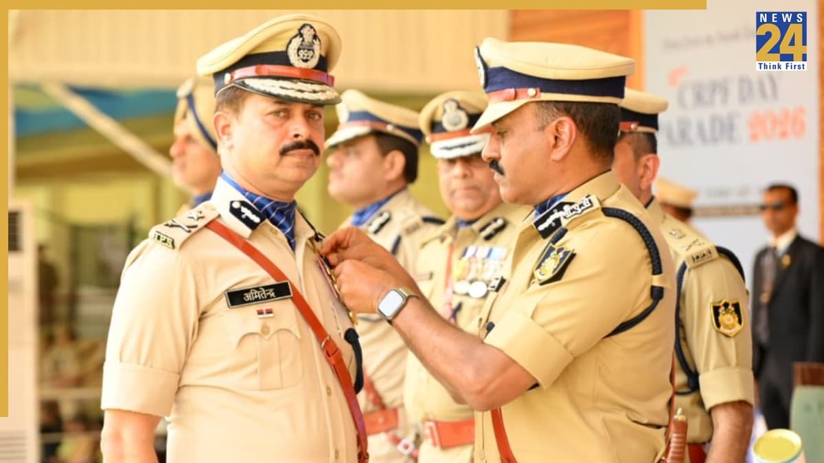 IG अमितेन्द्र नाथ सिन्हा राष्ट्रपति पदक से हुए सम्मानित, गुवाहटी में परेड के दौरान मिला सम्मान