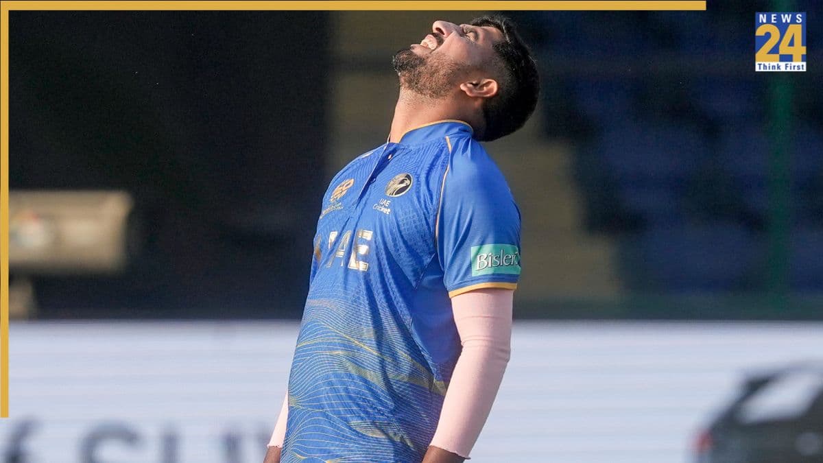 यूएई के जुनैद सिद्दीकी ने 'पंजा' खोलकर रचा इतिहास, T20 वर्ल्ड कप में 12 साल में पहली बार हुआ ऐसा करिश्मा