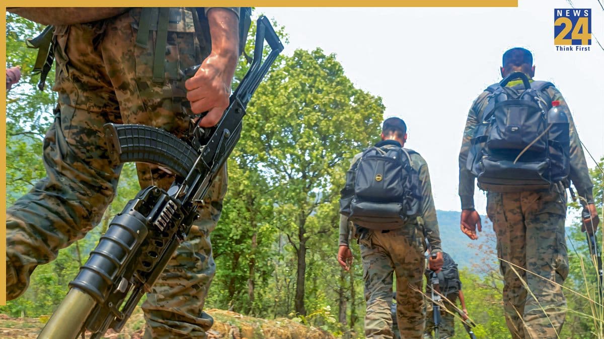बस्तर में नक्सलवाद का 'अंतिम अध्याय', कर्रेगुट्टा पहाड़ी पर 2000 जवानों की घेराबंदी