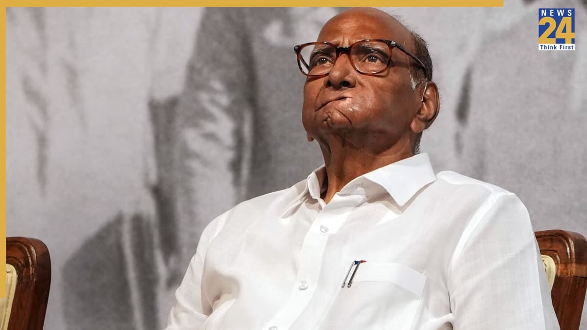 Sharad Pawar Health Update: इस बीमारी से जूझ रहे हैं शरद पवार, पुणे के रूबी अस्पताल से डिस्चार्ज के बाद शरद पवार मुंबई के ब्रीच कैंडी में भर्ती
