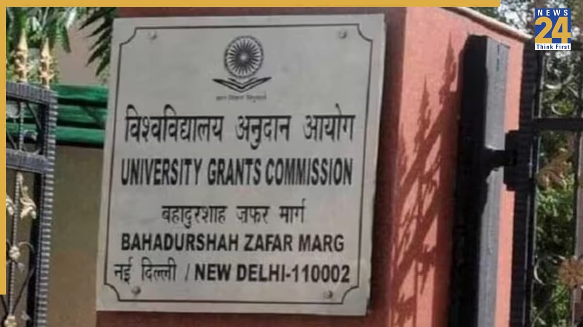 देशभर में 32 यूनिवर्सिटी फर्जी, UGC ने लिस्ट जारी कर दी चेतावनी, दिल्ली में सबसे ज्यादा
