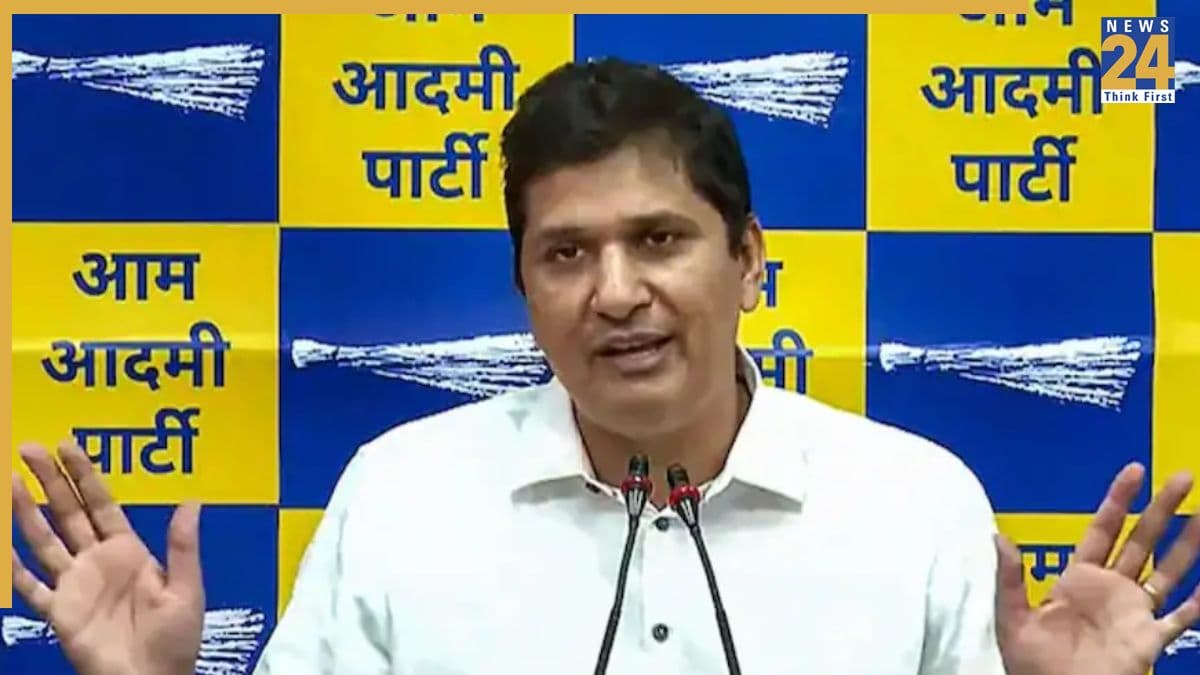 जिस कानून से निजी स्कूलों में बढ़ी फीस को कम नहीं किया जा सकता, उसे शिक्षा मंत्री पैरेंट्स की जीत बता रहे हैं- सौरभ भारद्वाज