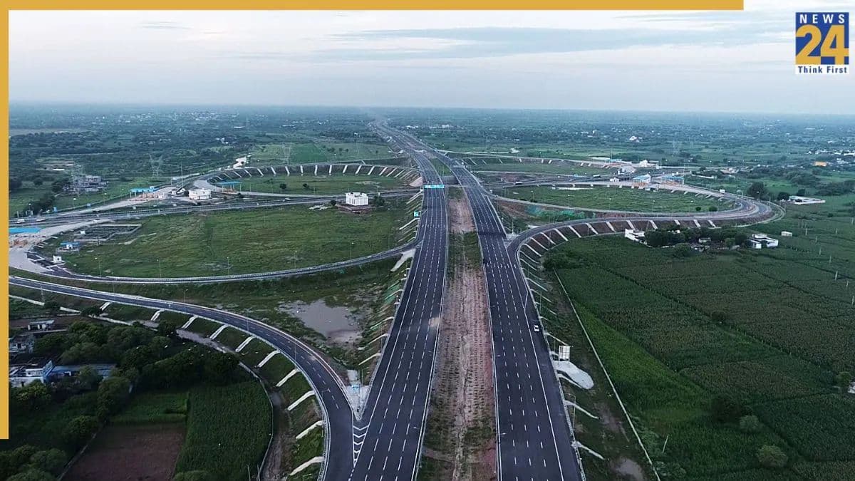 Delhi Mumbai Expressway