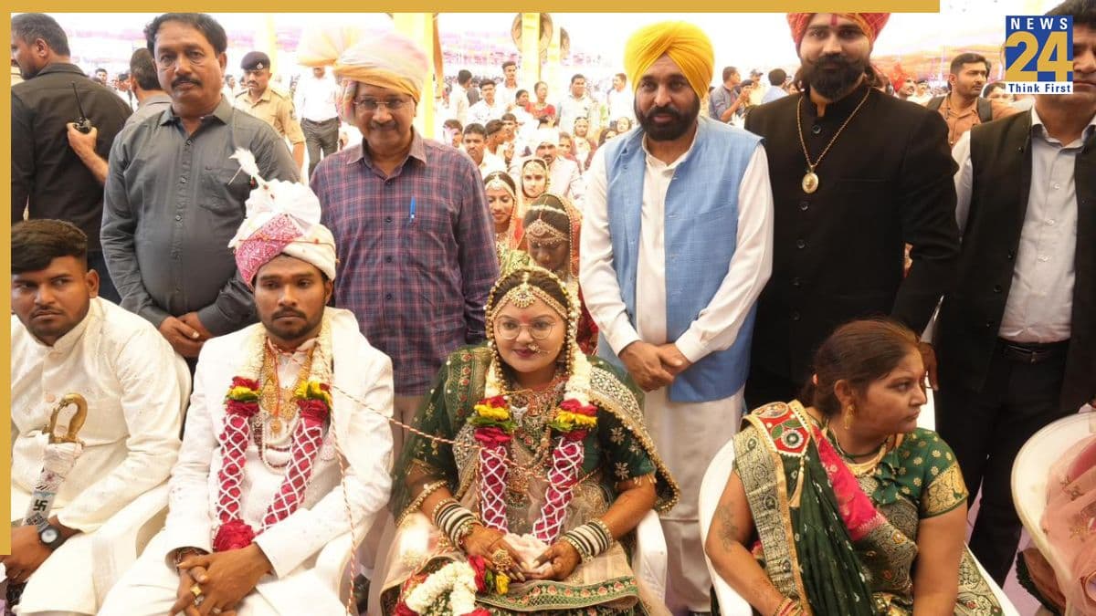 गुजरात में कोली समाज के कार्यक्रम में पहुंचे अरविंद केजरीवाल, कहा समाज के सुख-दुख में साथ खड़ी है आम आदमी पार्टी