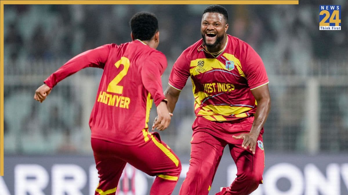 WI vs SCO: 2 बार के वर्ल्ड कप चैंपियन के आगे पस्त हुई स्कॉटलैंड, शेफर्ड की हैट्रिक ने वेस्टइंडीज को बनाया विनर