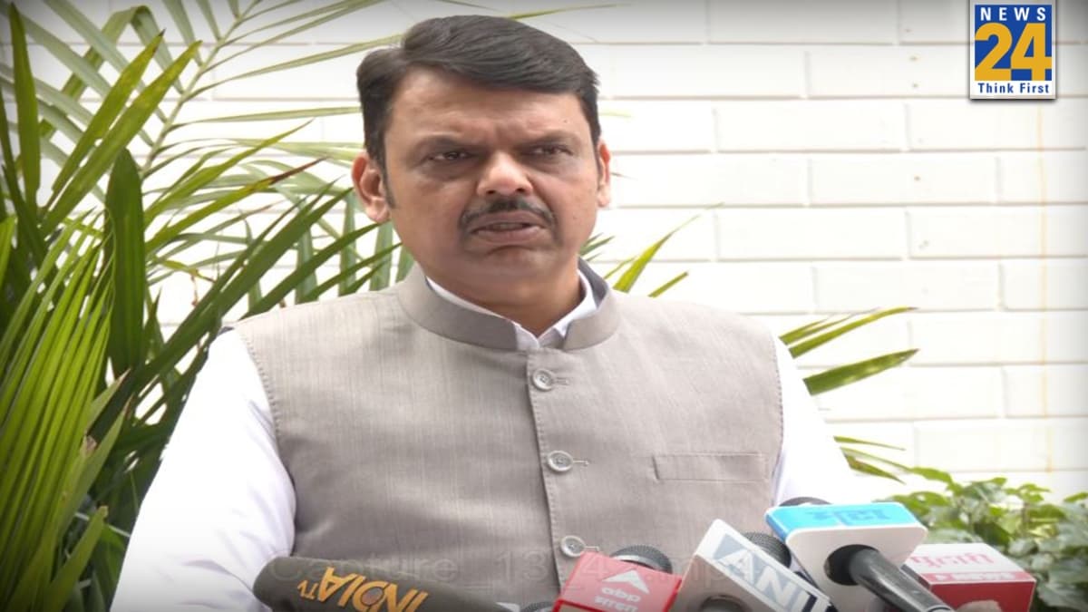 'पार्थ पवार पर कोई आपत्ति नहीं', सुनेत्रा पवार के शपथ ग्रहण के एक दिन बाद बोले महाराष्ट्र के सीएम फडणवीस
