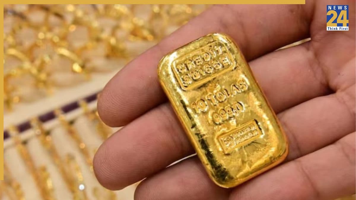 Gold Silver Price: सोने चांदी के दाम में ग‍िरावट जारी, जानें आज क‍ितना सस्‍ता हो गया सोना-चांदी