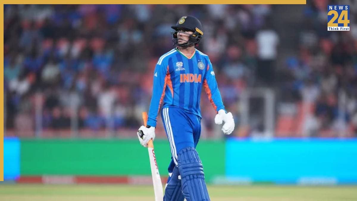 T20 WC 2026: अभिषेक शर्मा को प्लेइंग 11 में नहीं रखना चाहता ये दिग्गज, मैच से पहले टीम इंडिया को मिली अहम सलाह