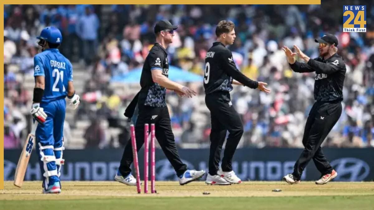 बीच T20 World Cup में घर वापस लौटा ये धाकड़ तेज गेंदबाज, हेड कोच ने बताई इसके पीछे की वजह