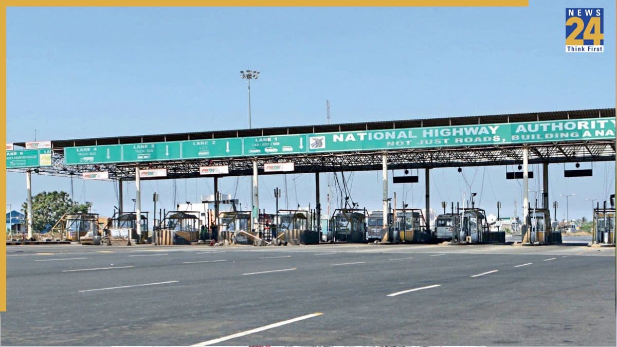 Toll Tax Rule: इन एक्सप्रेसवे पर नहीं देना होगा पूरा टोल, 15 फरवरी से लागू होंगे नए नियम, जानें डिटेल्स