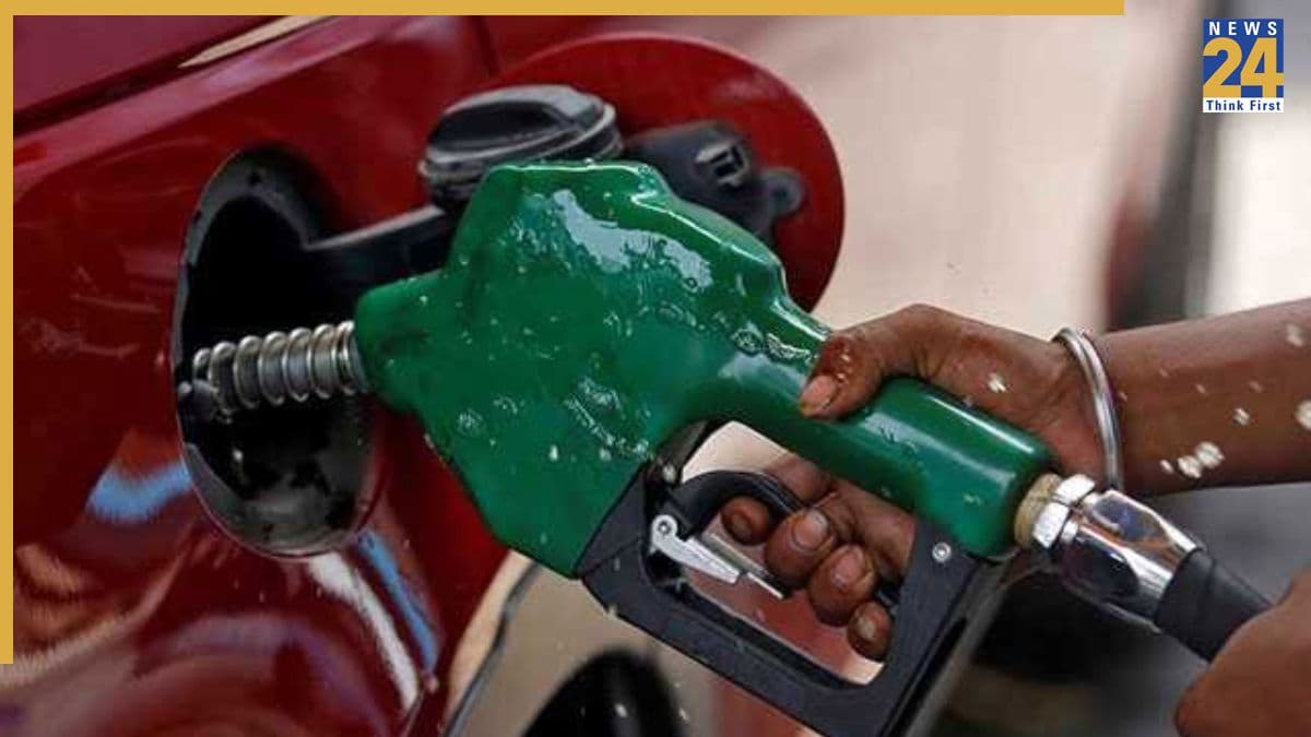 Petrol Diesel Price : क्या बढ़ने वाली हैं पेट्रोल-डीजल की कीमतें? अब रूस के बजाय अमेरिका से तेल खरीदेगा भारत