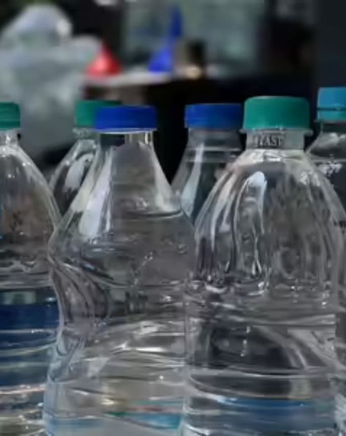एक्सपायरी पानी हो सकता है नुकसानदेह