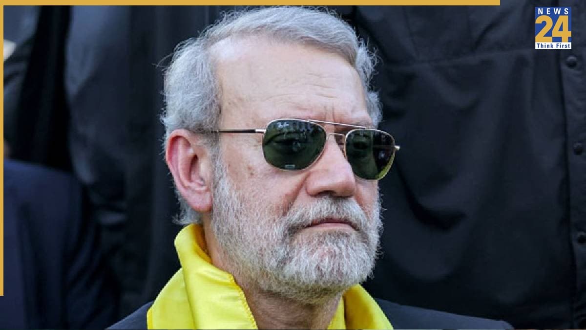 इजरायल ने किया ईरानी सिक्योरिटी चीफ के मारे जाने का दावा, अली लारिजानी ने पोस्ट किया हाथ से लिखा नोट