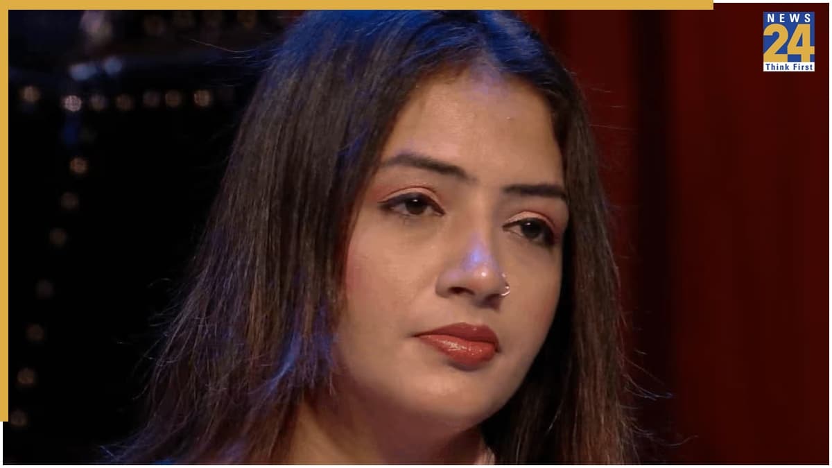 'मुझसे गलती हुई है, मैं दिल से…', वड़ा पाव गर्ल ने क्यों मांगी माफी? वीडियो शेयर कर पकड़े कान