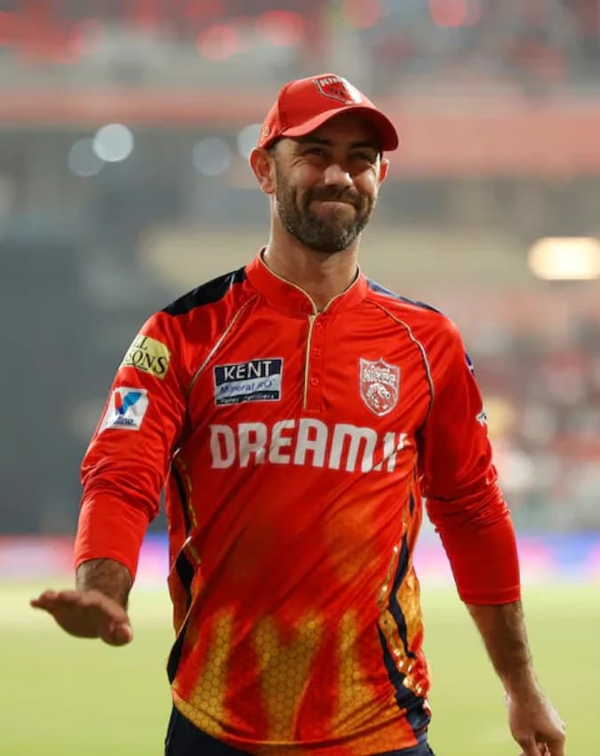 ग्लेन मैक्सवेल