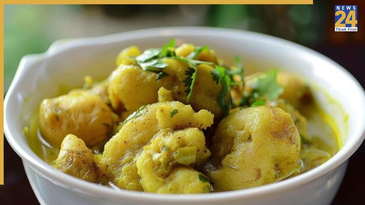 Vrat Recipe: नवरात्रि व्रत के लिए बनाएं चटपटे दही आलू, सिर्फ 10 मिनट में हो जाएंगे तैयार