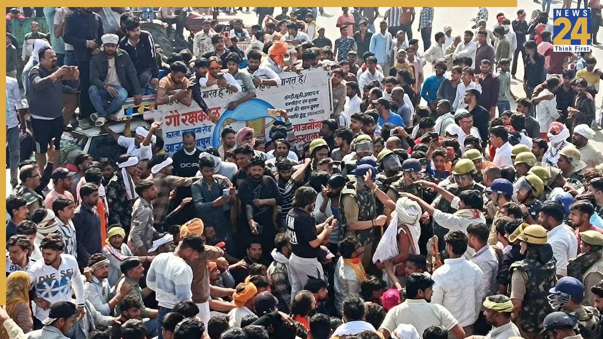 UP के मथुरा में बवाल, गौ-रक्षक फरसा वाले बाबा की मौत पर हाईवे जाम, पुलिस और लोगों में झड़प