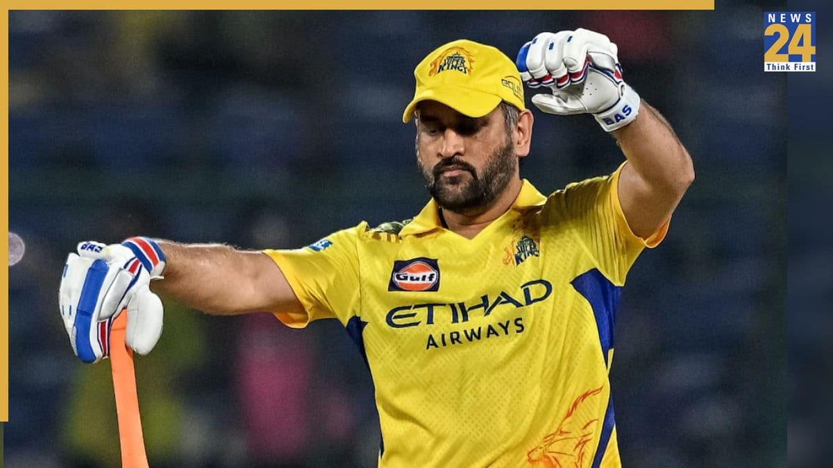 MS Dhoni (13)