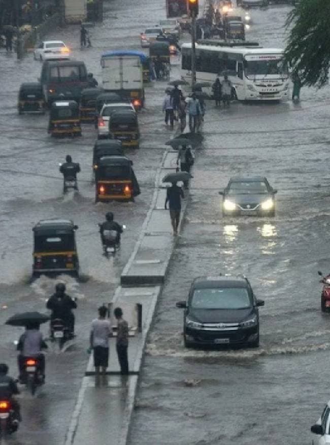 महाराष्ट्र और गुजरात में भी बारिश की चेतावनी