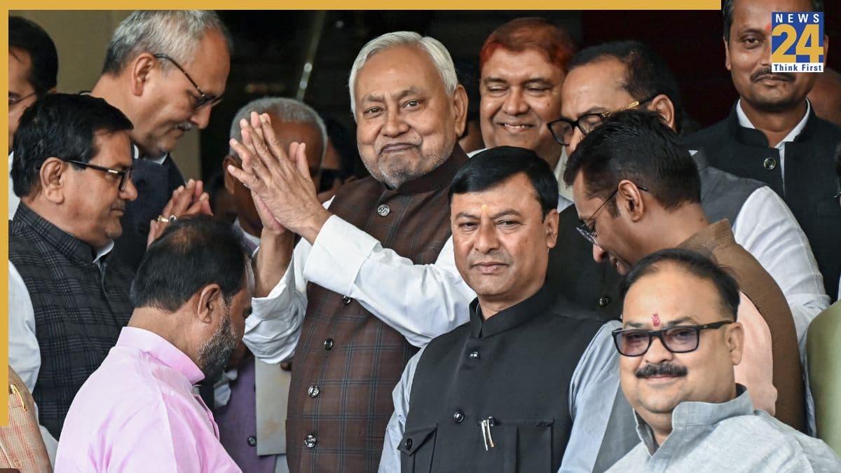 बिहार में नीतीश कब देंगे CM पद से इस्तीफा? संसद सत्र में होंगे शामिल, BJP नेतृत्व का रास्ता साफ