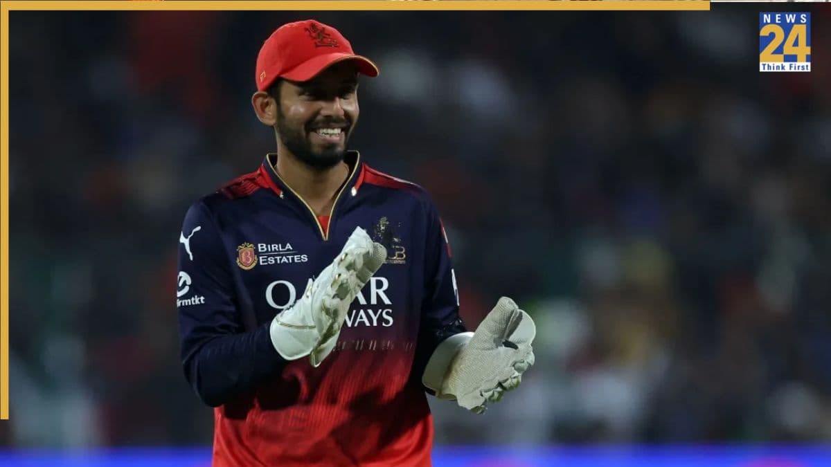 अपने आदर्श क्रिकेटर से मिलने विदेश गए थे RCB के विकेटकीपर, IPL 2026 से पहले बताया सबसे बड़ा सीक्रेट