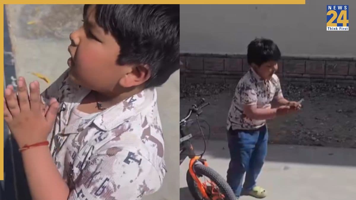 बच्चे की मजेदार एक्टिंग का वीडियो वायरल, भगवान से पैसों की डील सुनकर लोग लोटपोट