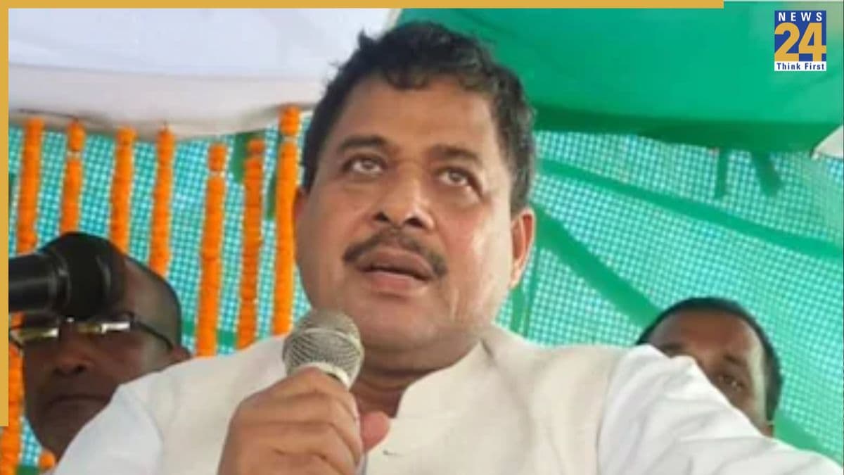 जदयू सांसद गिरिधारी यादव पर सियासी आरोप, लोकसभा अध्यक्ष ओम बिड़ला ने भेजा नोटिस