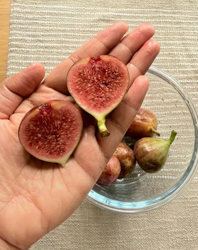 जैन धर्म में क्यों नहीं खाया जाता अंजीर?