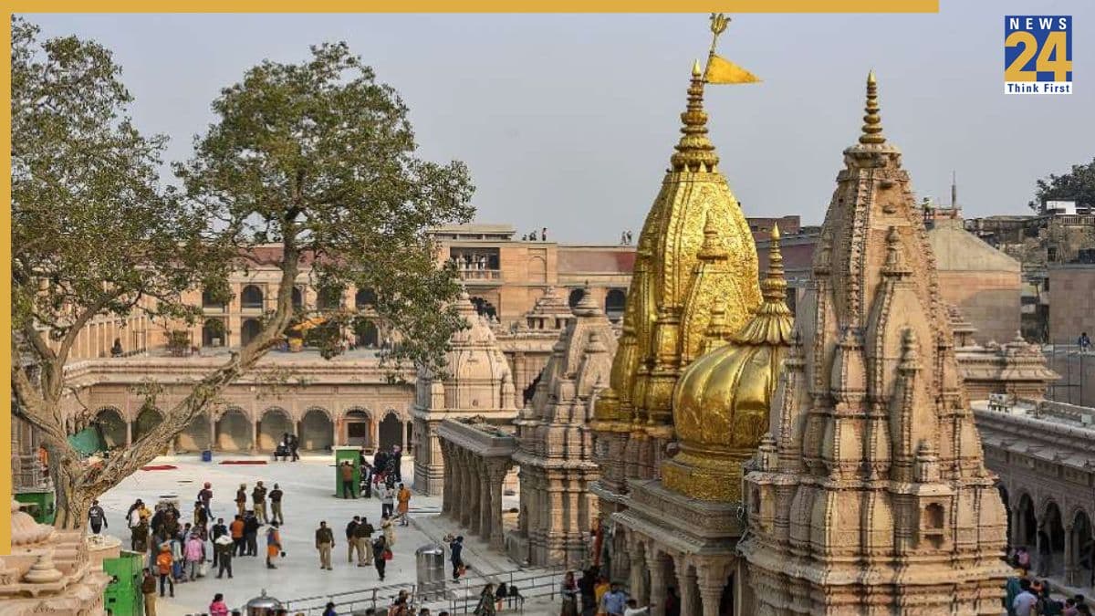 महिला दिवस पर काशी विश्वनाथ मंदिर की अनोखी पहल, महिलाओं को मिलेगी अलग से एंट्री