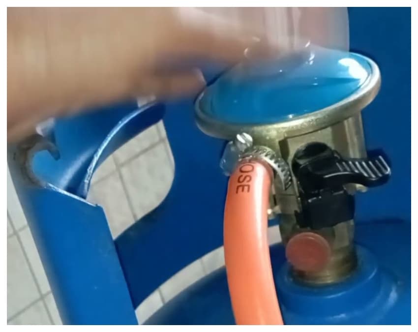 सावधानी ही सबसे बड़ा बचाव है!