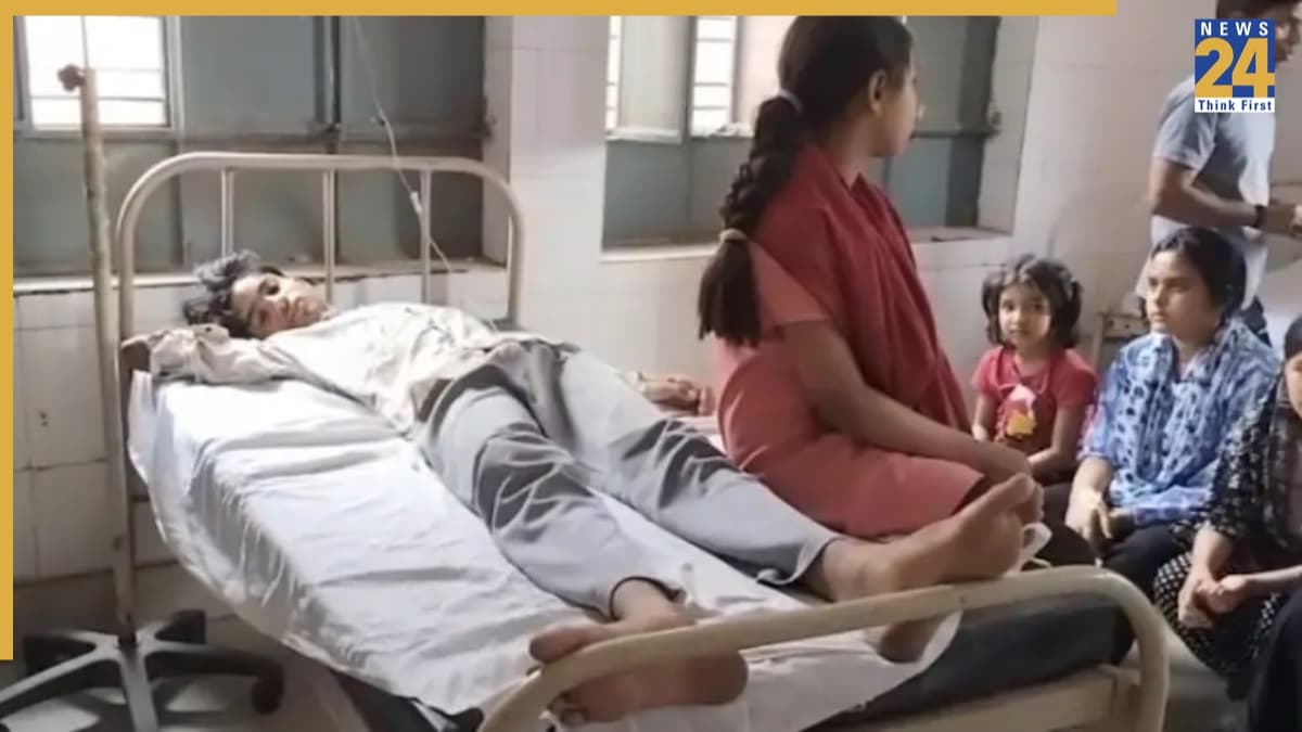 ग्रेटर नोएडा में मोमोज खाने के बाद 10 लोग बीमार, फूड पॉइजनिंग का शक