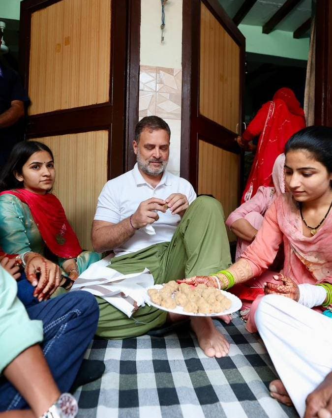 सादगी ने जीता दिल
