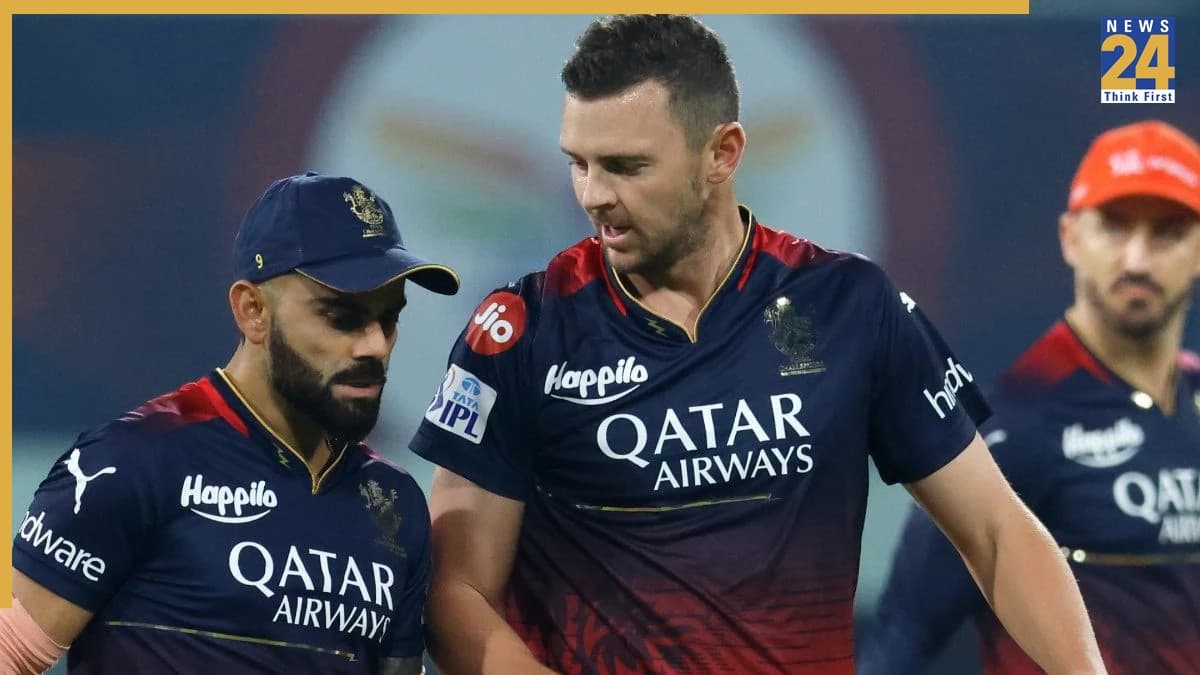 josh hazlewood and virat kohli