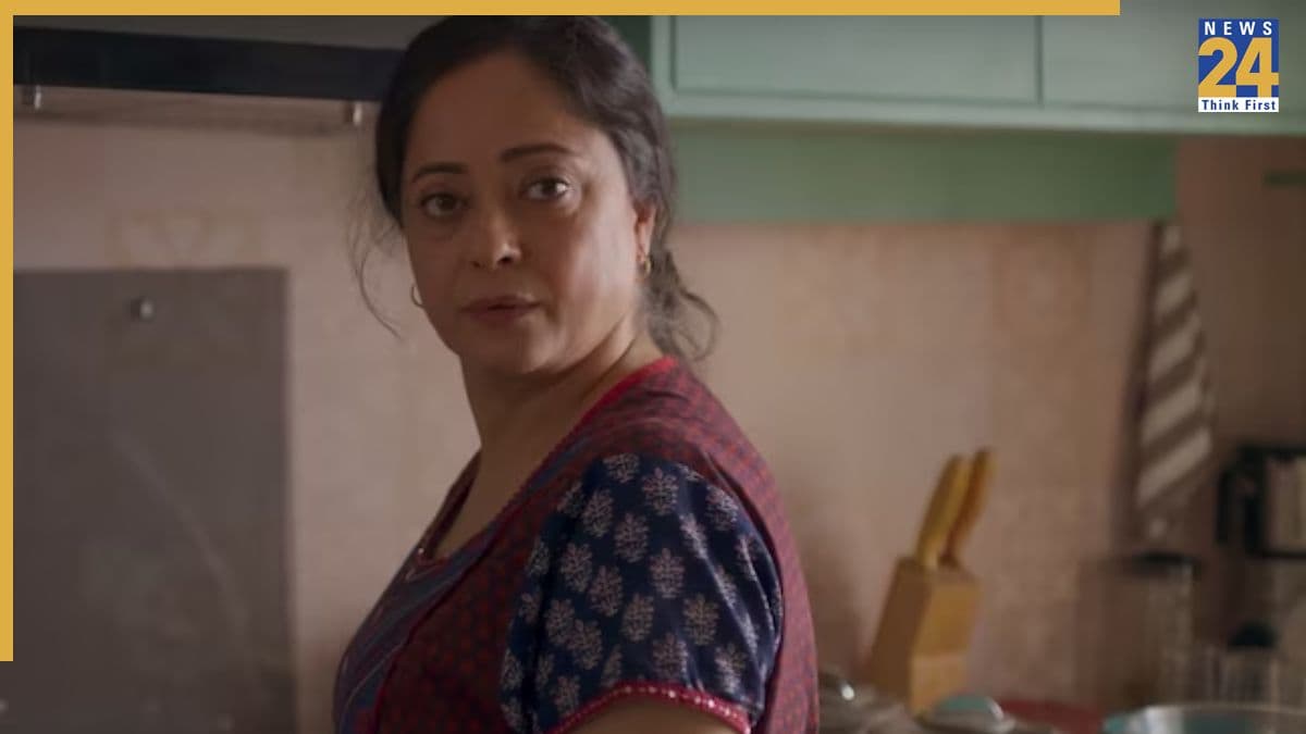 Indian first web series permanent roommates