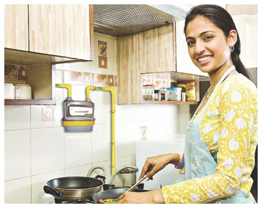 पहली प्राथमिकता: घर की रसोई, फैक्ट्रियां नहीं!