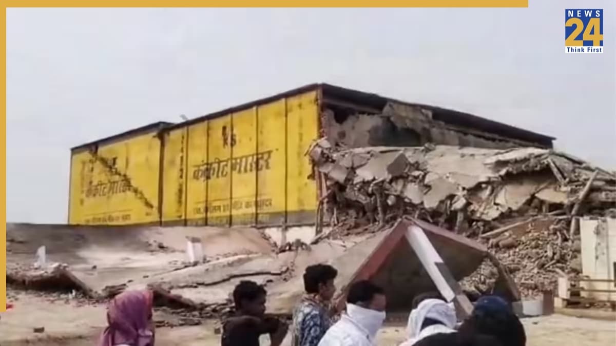 prayagraj cold storage collapse