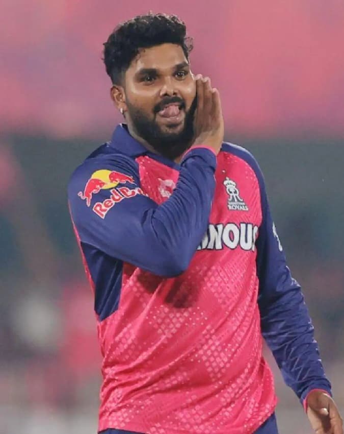 वानिंदु हसरंगा 