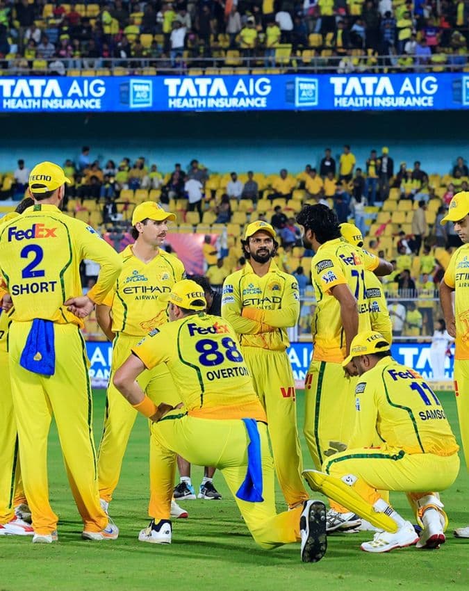 CSK को पहले मैच में मिली हार