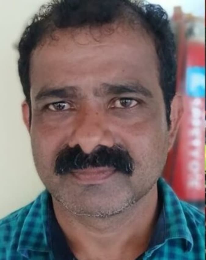 कैंटीन कर्मचारी हुआ गिरफ्तार