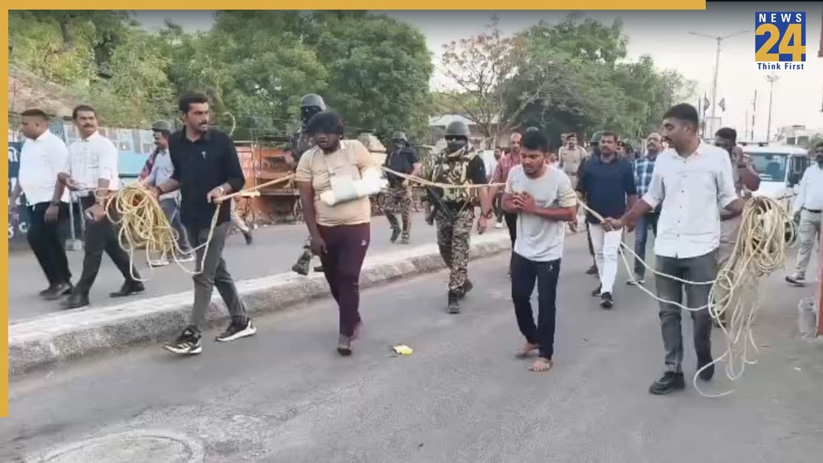 धंधुका मर्डर के आरोपियों का लेकर 'क्राइम सीन' पर पहुंची पुलिस, भारी सुरक्षा के बीच हुआ रीक्रिएशन
