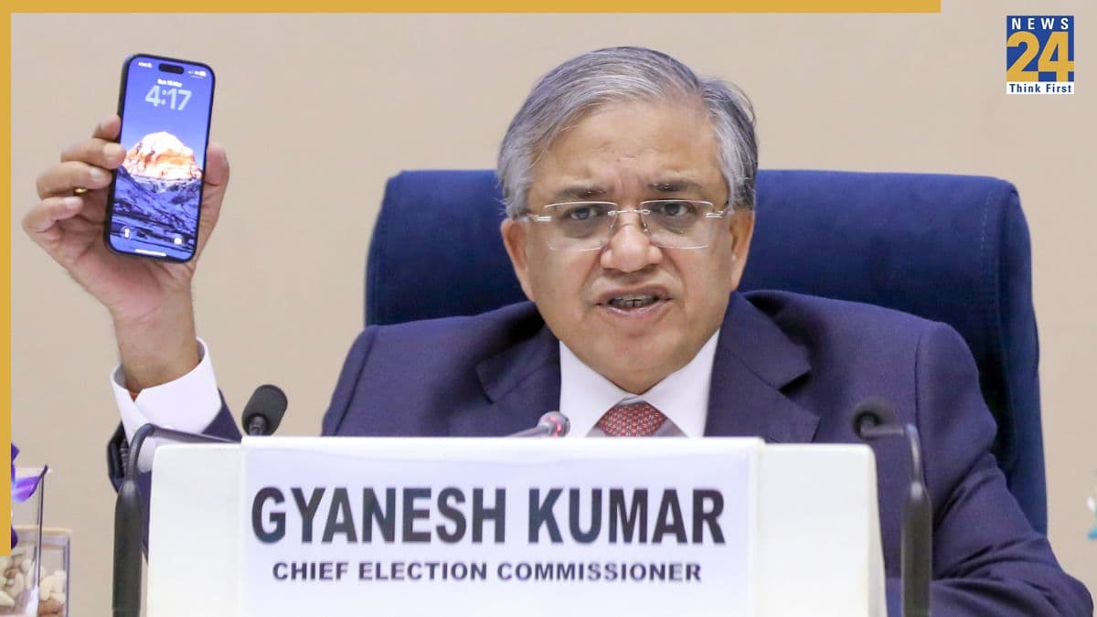 CEC को हटाने की विपक्ष की कोशिश नाकाम, ठोस आधार न मिलने पर प्रस्ताव खारिज