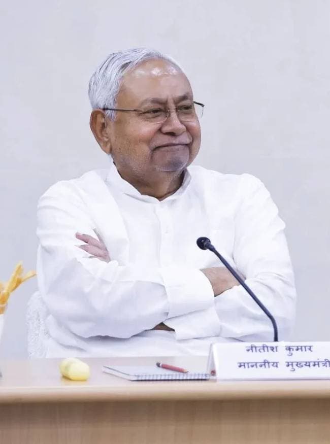 3. सड़क और बिजली का कायाकल्प