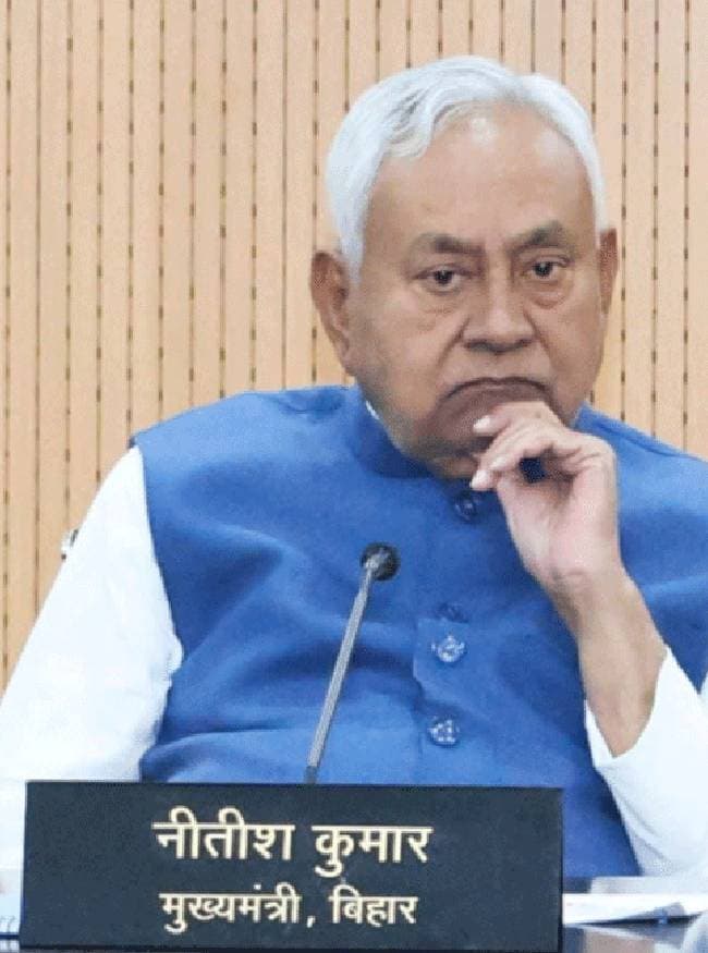 बिहार सरकार डॉक्टरों को मुआजवा भी देगी